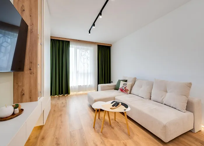 Stylish Flat With Parking For 4 Guest Апартамент Варна